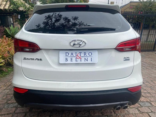 Hyundai Santa Fe V6