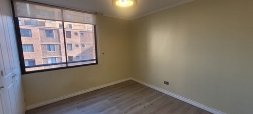 Depto. En Arriendo 4d + 3b + 2e + 1b - Flor De Azucena / Los