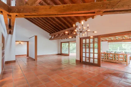 Casa En Venta En La Amalita. Cod V5775