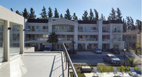 Imagen 5 de 19 de Venta De Hermoso Departamento De 2 Ambientes En Boulevard Del Sol, Pilar