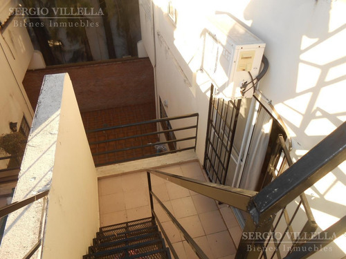 Imagen 23 de 28 de Casa De Dos Dormitorios En Venta Tipo Duplex En Fisherton