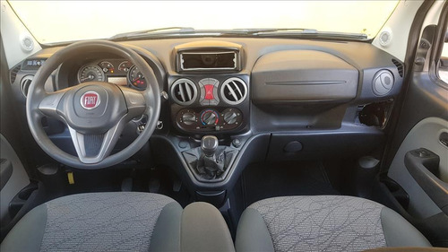 Imagem 6 de 6 de Doblò 1.8 Mpi Essence 7l 16v Flex 4p Manual