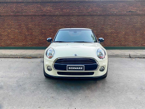 Imagen 5 de 13 de Mini Cooper 2017 1.5 F56 Pepper 136cv
