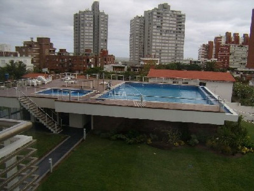 Imagen 21 de 21 de Excelente Apartamento A Metros De La Playa!!!!