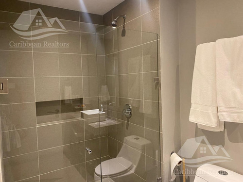 Departamento En Venta En Vaivén Del Mar, Playacar Fase 2