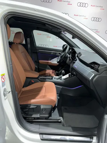 Audi Q3 2.0 Sportback 35 Tfsi Select 180hp Dsg