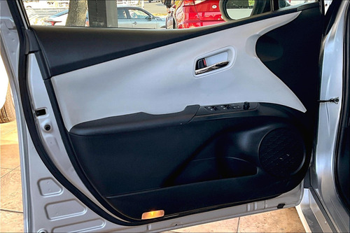 Toyota Prius 2017