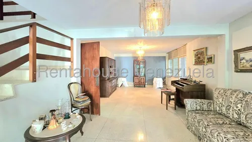 Casa En Venta El Marques Vgi