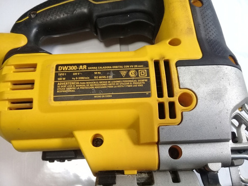 Sierra Caladora Dewalt Modelo Dw300ar