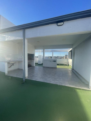Imagen 12 de 16 de 1 D - 45 Mts. - Terraza - Centro .