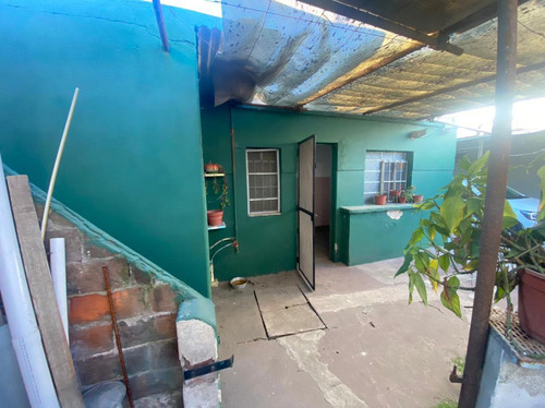 Casa | 2 Dormitorios | Capitán Bermúdez | Barrio Centro