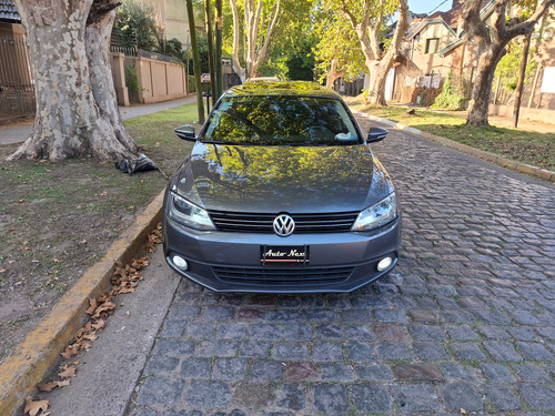Volkswagen Vento 2.0 Sportline Tsi 200cv