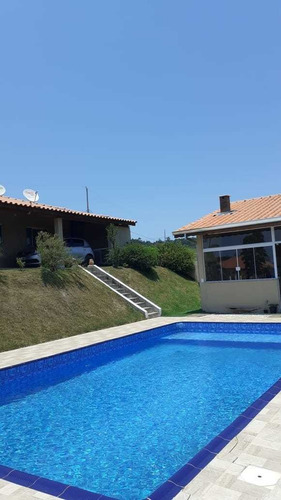 Imagem 23 de 26 de Excelente Chácara Em Guararema Com Casa Térrea Com 03 Dormitórios , Sendo 01 Suíte - Piscina - Churrasqueira - Pomar - Quarto De Hóspede - Vista Panorâmica - Sp - Ch0004_asi