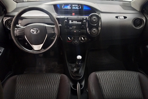 Toyota Etios ETIOS X 1.5 4P