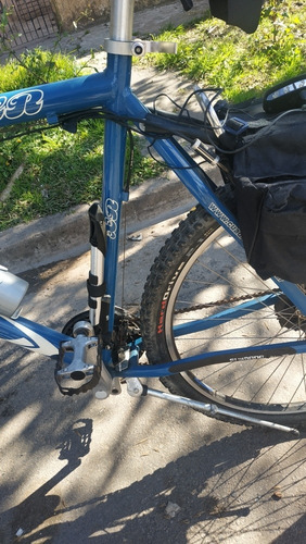 Bicicleta Montaña Aluminio 24 Cambios, Sistema Shimano