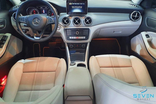 Imagem 10 de 15 de Mercedes-benz Gla 200 1.6 Cgi Flex Advance 7g-dct