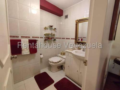 Apartamenot En Venta En El Peñon 25-10877