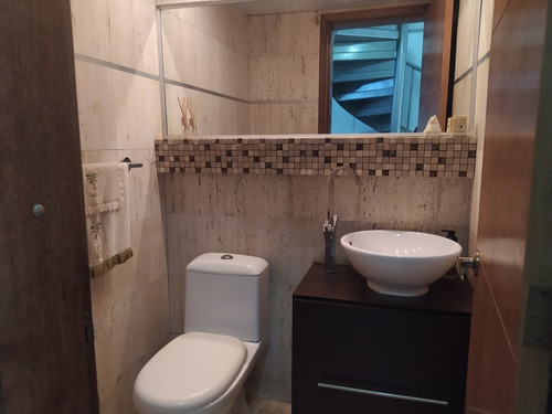 Imagen 8 de 17 de Se Alquila Moderno Town House En Cayo De Agua Equipado