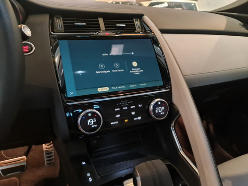 Jaguar E-Pace 2.0 16V P250 FLEX R-DYNAMIC SE AWD AUTOMÁTICO