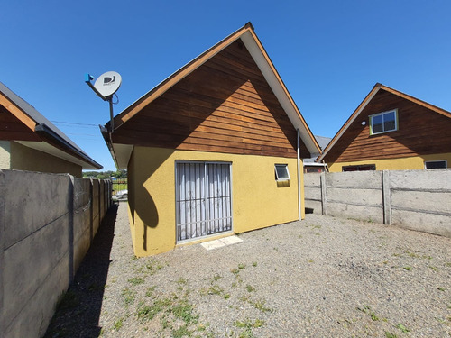 Venta De Casa, Oportunidad En Villa Don Ambrosio