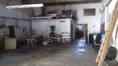 Imagen 2 de 14 de Venta Casa Con Galpón