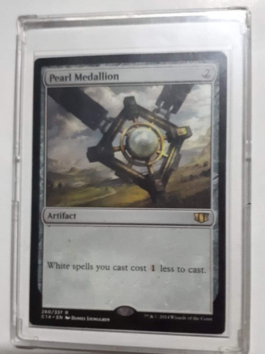 Magic Mtg Pearl Medallion - Commander: 2014 Edition