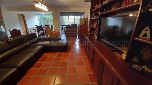 Imagen 8 de 15 de Casa En Venta En Calle Cerrada