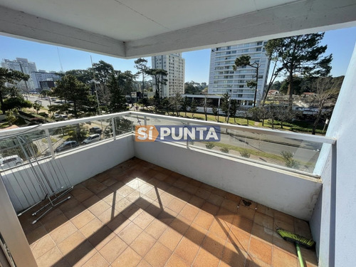 Imagen 2 de 24 de Apartamento En Venta En Excelente Precio