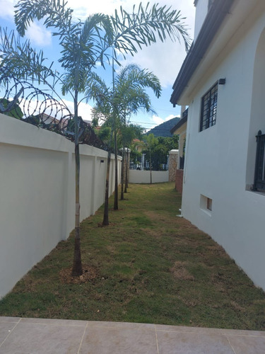 Imagen 11 de 12 de Casa En Venta En Torre Alta