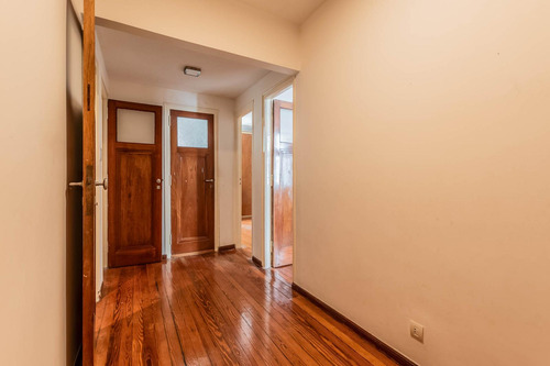 Ph De 3 Ambientes En Barrio Ingles - Caballito Sur