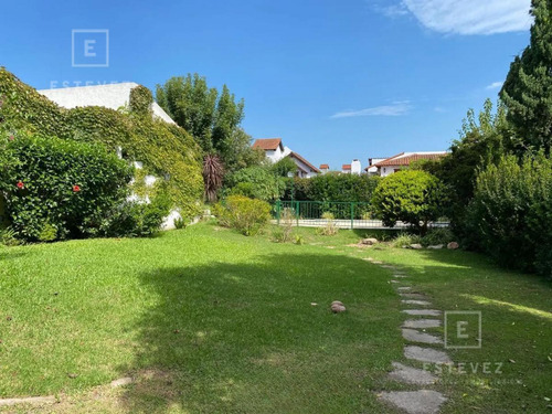 Apto Credito - Casa En Venta Barrio Cerrado, Escobar