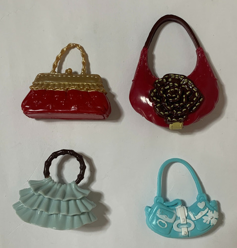 My Scene Lote Con Zapatos Y Bolsas Chelsea Y Barbie (Usado)