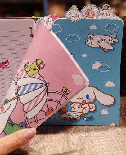 Cuaderno Hello Kitty Melody Friends Kuromi A5 Con Separador Color CINNAMOROLL