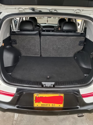 Kia Sportage 2.0 Revolution
