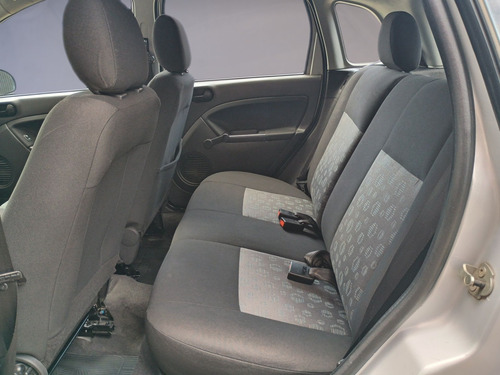 Ford Fiesta 1.0 ROCAM SE PLUS 8V FLEX 4P MANUAL