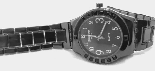 Relógio Feminino Quartz Análogo Metal Preto 2035 Movt Quartz