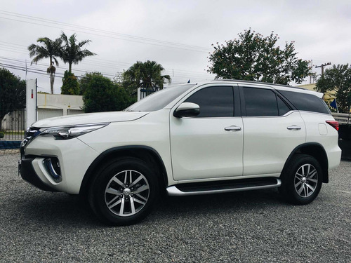 Toyota Hilux Sw4 Srx 4x4 Diesel 2019
