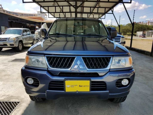 Imagen 2 de 11 de Mitsubishi Montero Sport 2008