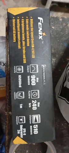 Linterna Fenix Tk41 Led 900l 510m Ipx8 Waterproof Cree Led