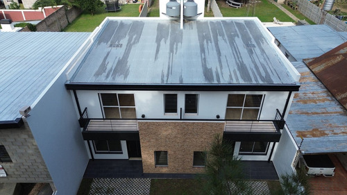 Casa Dúplex En Venta En Parque Leloir, Ituzaingó, G.b.a. Zona Oeste
