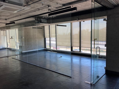 Imagen 3 de 16 de Arriendo Oficina De 207 M2 En Núcleo Vespucio, Conchalí.