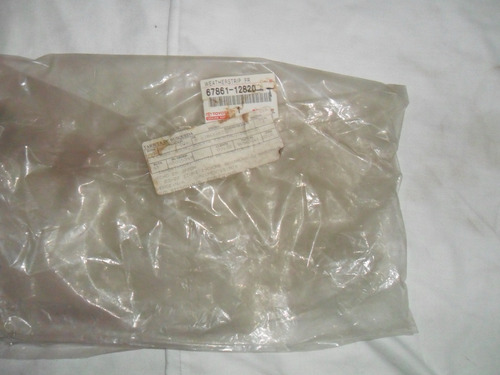 Imagen 2 de 2 de Goma Canal Agua Puerta Toyota Corolla Baby 93-98 Delanter Rh