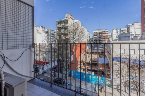 Imagen 2 de 30 de Venta Departamento 4 Ambientes Grandes Balcón Balvanera