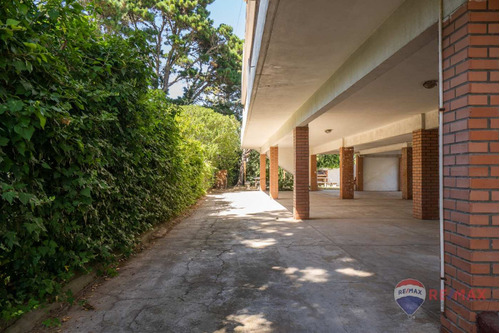 Venta Edificio En Pinamar Oportunidad Inversión