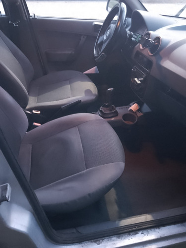 Volkswagen Gol Country 1.6