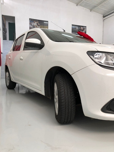 Imagem 11 de 14 de Renault Sandero 1.6 Expression 16v Flex 4p Manual