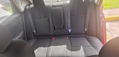 Imagen 6 de 8 de Nissan Sentra 2016 1.8 Sense At