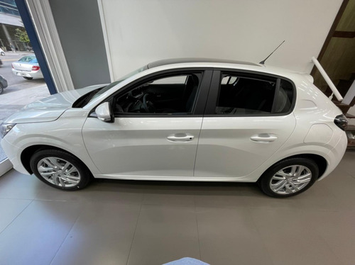 Imagen 3 de 17 de Peugeot 208 2023 1.6l Active Pack