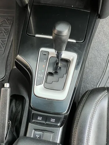 Toyota Fortuner 2.7l Mid