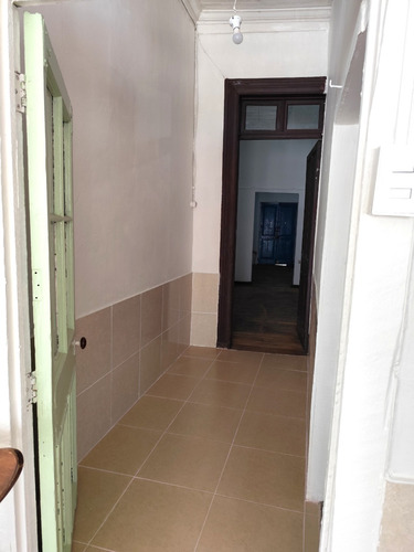 Casa Remodelada A Pasos De Futura Estación De Metro